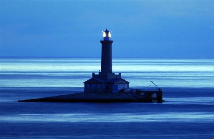 Croatia lighthouse accommodation